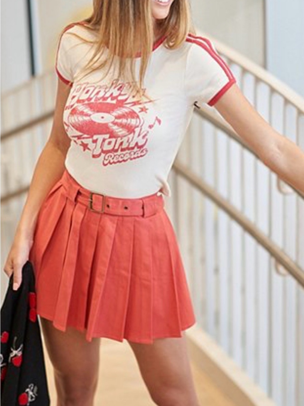 NEW ORIGINALITY Retro Graphic HONKY TONK RECORDS Ringer Tee RED & CREAM SZ M NWT